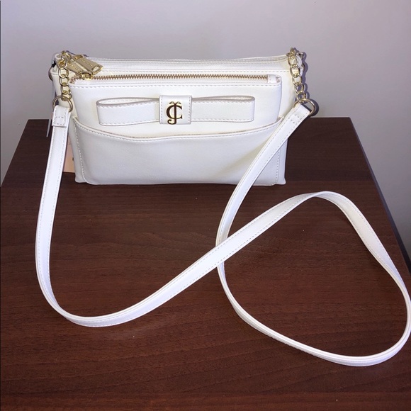 Juicy Couture Handbags - ❌SOLD❌ NWT || Juicy Couture White ‘Peek A Bow’ Bag